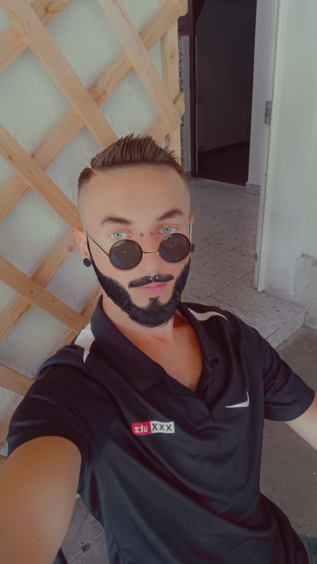 Buc - Escorta Sexy - Bună mă nu numesc George și caut o tipă drăguță frumoasă curăță care are vrea să petrecem o aventură împreună de neuitat încearcă mă și nu vei regreta ????????????♥️♥️♥️