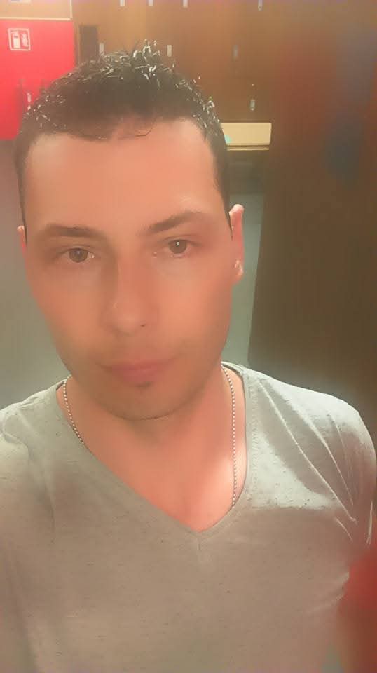 Escorta Oras: Bucuresti - Escorta Telefon: 0784733399 - Servicii Escorta : Tânăr caut doamna sau domnișoară pt momente intime împreună . Doar din plăcere . . . Escorta Oras: Bucuresti - Escorta Telefon: 0784733399 - Servicii Escorta : Tânăr caut doamna sau domnișoară pt momente intime împreună . Doar din plăcere . . .