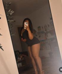 Escorta Oras: Pitești - Escorta Telefon: 0752345071 - Servicii Escorta : Escorta bruneta, dulce si senzuala te astept la mine domn serios sa-ti ofer cele mai bune servicii de companie, masaj de relaxare, body cu creme si uleiuri parfumate. Daca esti un domn caruia ii place atmosfera atunci suna-ma, nu iti va parea rau. Detalii la telefon. Escorta Oras: Pitești - Escorta Telefon: 0752345071 - Servicii Escorta : Escorta bruneta, dulce si senzuala te astept la mine domn serios sa-ti ofer cele mai bune servicii de companie, masaj de relaxare, body cu creme si uleiuri parfumate. Daca esti un domn caruia ii place atmosfera atunci suna-ma, nu iti va parea rau. Detalii la telefon.