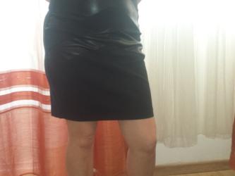 Bucuresti - Escorta Sexy - Matura mignona, cu experienta in arta masajului, ofer companie si un excelent masaj body relax si terapeutic domnilor manierati, singura in locatie.  Detalii la telefon. 