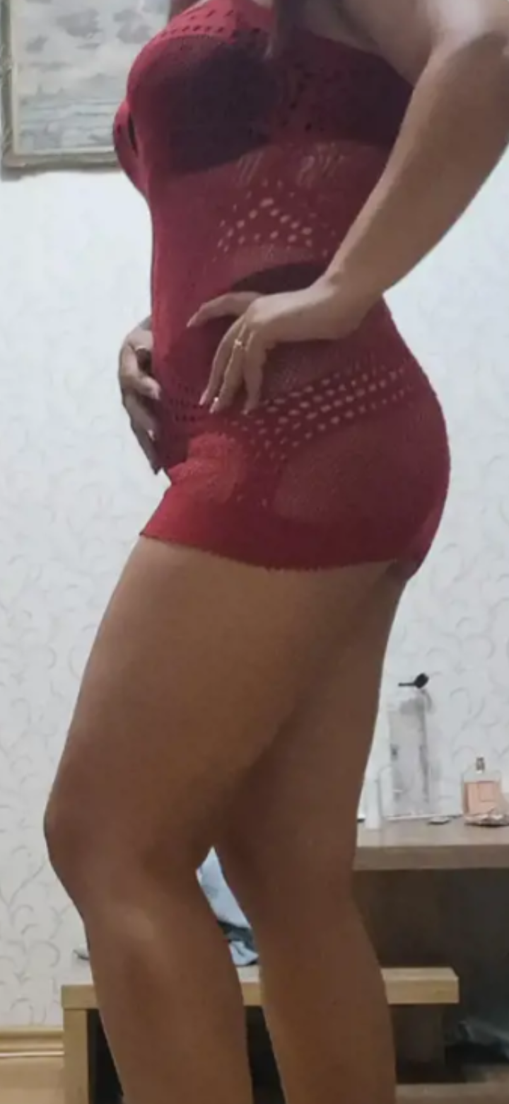 Escorta Sex - Escorta apetisanta, dulce si atenta cu tine, locuiesc singura, ofer sigarantez igiena si seriozitate, sunt o persoana sociabila, educata, ma adresez persoanelor cu bun simt, nu raspund la privat.  Detalii la telefon.  Poze reale - Telefon: 0730154363 
