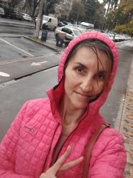 Galați - Escorta Sexy - Escorta matura iti pot oferi companie, , intr-o ambianta placuta, clipe linistite la domiciliul meu.   Astept domni seriosi si manierati.  Detalii la telefon