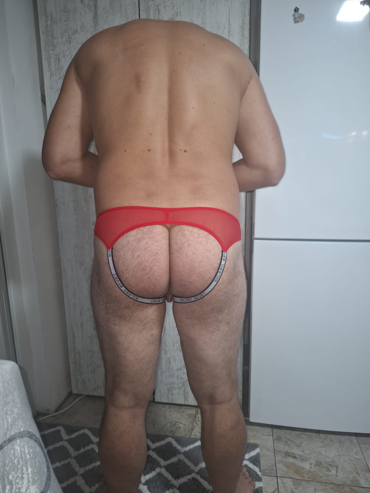 Buzau - Escorta Sexy - Va salut sunt dispus la orce vrea clientul nu mai contra cost fac orce
