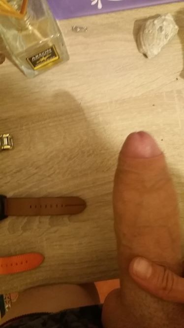 Ploieşti - Escorta Sexy - Ofer masaj erotic, doamnelor interesate.  Detalii pe WhatsApp,  Mihai