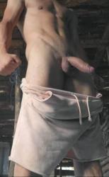 Bucuresti - Escorta Sexy - Cuplu domn si doamna  sexy atenți la detalii te așteptăm la noi domnule serios sa-ti oferim cele mai bune servicii de companie, masaj de relaxare, body cu creme si uleiuri parfumate, esti un domn caruia ii place atmosfera atunci suna-ma, nu iti va parea rau.  Detalii la telefon. 