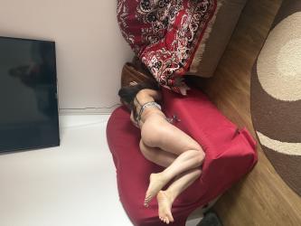 Ploiesti - Escorta Sexy - Escorta senzuala iti pot oferi companie, masaj de relaxare, intr-o ambianta placuta, clipe linistite la domiciliul meu sau al tau.  Astept domni seriosi si manierati.  Detalii la telefon