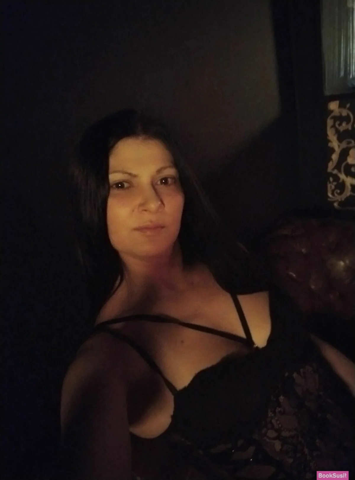 Escorta Sex - Escorta bruneta reala, draguta si cu bun simt ofer companie, masaj terapeutic si masaj corporal de intretinere.  Prosoape curate, igiena.  Pt.  detalii in plus suna-ma.  Detalii la telefon.  - Telefon: 0764270597 