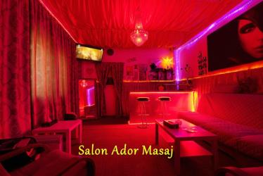 Bucuresti - Sector 3 - Escorta Sexy - Escorta sexy si atenta la detalii te astept la mine domn serios sa-ti ofer cele mai bune servicii de companie, masaj de relaxare, body cu creme si uleiuri parfumate, esti un domn caruia ii place atmosfera atunci suna-ma, nu iti va parea rau.  Detalii la telefon. 
