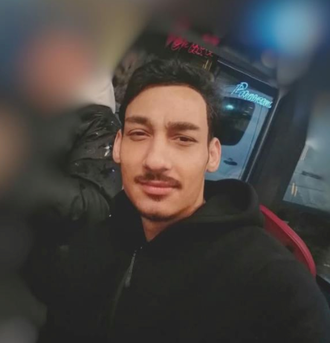 Escorta Oras: Bucuresti - Escorta Telefon: 0732882443 -  Servicii Escorta : Esc activ bi scrie mi pe wapp pentru detalii.  .  trimit si videoclipurii contra cost 
Nu am locatie vin eu la tine