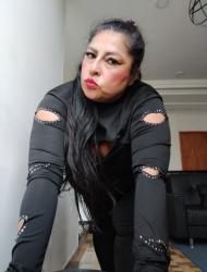 Bucuresti - Escorta Sexy - Escorta sexy si atenta la detalii te astept la mine domn serios sa-ti ofer cele mai bune servicii de companie, masaj de relaxare, body cu creme si uleiuri parfumate, esti un domn caruia ii place atmosfera atunci suna-ma, nu iti va parea rau.  Detalii la telefon. 