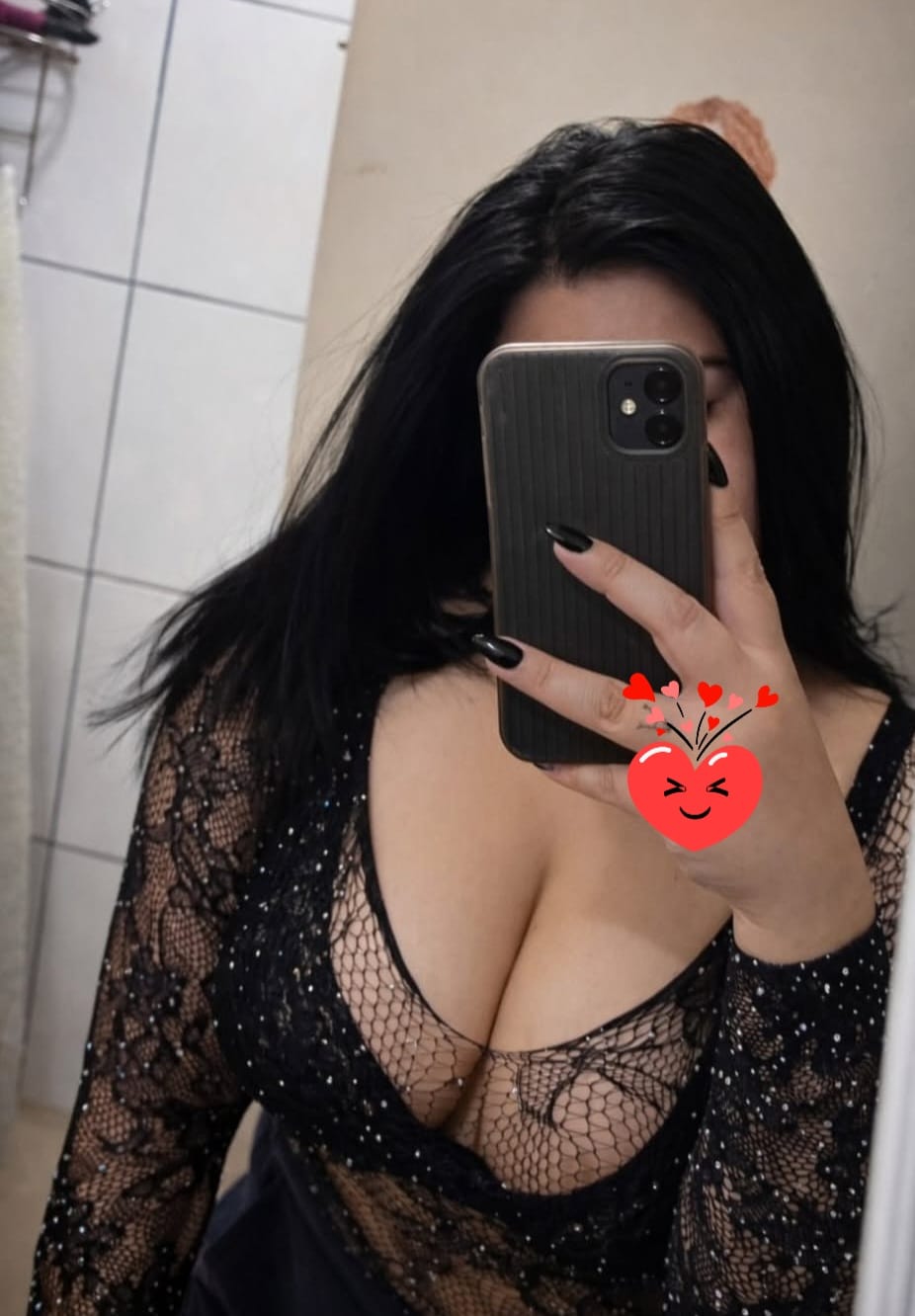Escorta Sex - Escorta senzuala ofer companie si masaj tantric.  Te invit pe tine domn manierat sa te bucuri de o sedinta de masaj relaxant intr-un ambient discret si placut, daca apreciezi masajul, esti unde trebuie, poze reale, - Telefon: 0741552756 