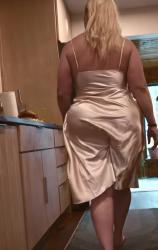 Escorte din - Bucuresti Romania | Anunturi Matrimoniale / Escorte Sexy  - Telefon:  0775178775 - Escorta senzuala iti pot oferi companie, masaj de relaxare, intr-o ambianta placuta, clipe linistite la domiciliul meu sau al tau.  Astept domni seriosi si manierati.  Detalii la telefon 