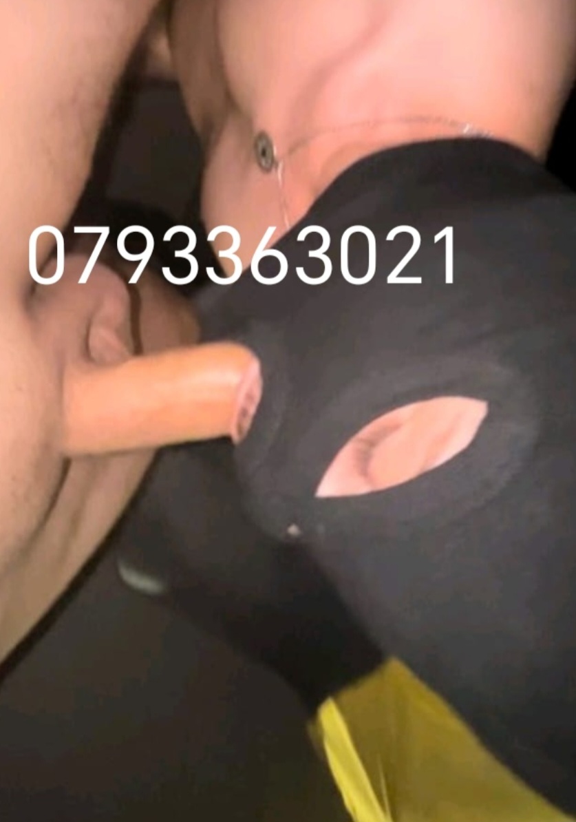 Bucuresti - Escorta Sexy - Tân?r gay bi cu loc versatil 22cm ofer masaj de relaxare într-o ambianta pl?cut? la domiciliu meu