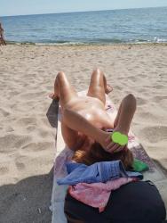 București - Escorta Sexy - Escorta senzuala iti pot oferi companie, suntem cuplu soț si soție vă asteptam să va descoperiți cele mai ascunse fantezii si secrete suntem deschisi si naturali  
.  .  .  .  .  .  .  .  masaj de relaxare, intr-o ambianta placuta, clipe linistite la domiciliul meu sau al tau.  Astept domni seriosi si manierati.  Detalii la telefon