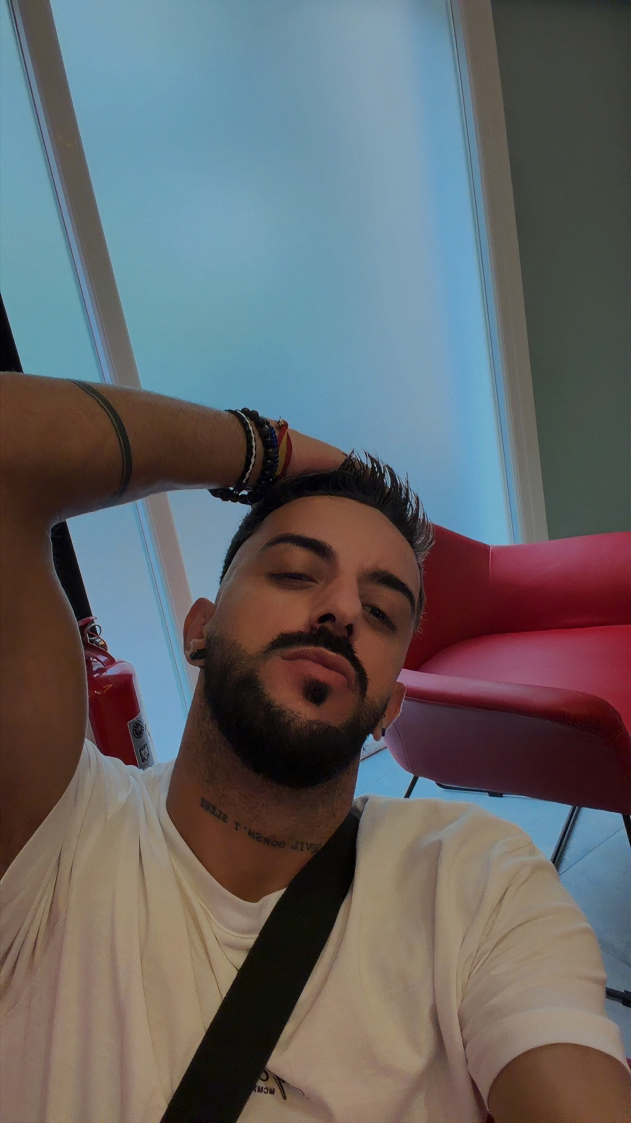 Escorta Oras: Bucuresti - Escorta Telefon: 0746448134 - Servicii Escorta : Escort tanar, senzualal, curat ?i discret iti pot oferi companie, masaj de relaxare, intr-o ambianta placuta, clipe linistite la domiciliul meu sau al tau. Astept domni seriosi si manierati. Detalii la telefon Escorta Oras: Bucuresti - Escorta Telefon: 0746448134 - Servicii Escorta : Escort tanar, senzualal, curat ?i discret iti pot oferi companie, masaj de relaxare, intr-o ambianta placuta, clipe linistite la domiciliul meu sau al tau. Astept domni seriosi si manierati. Detalii la telefon