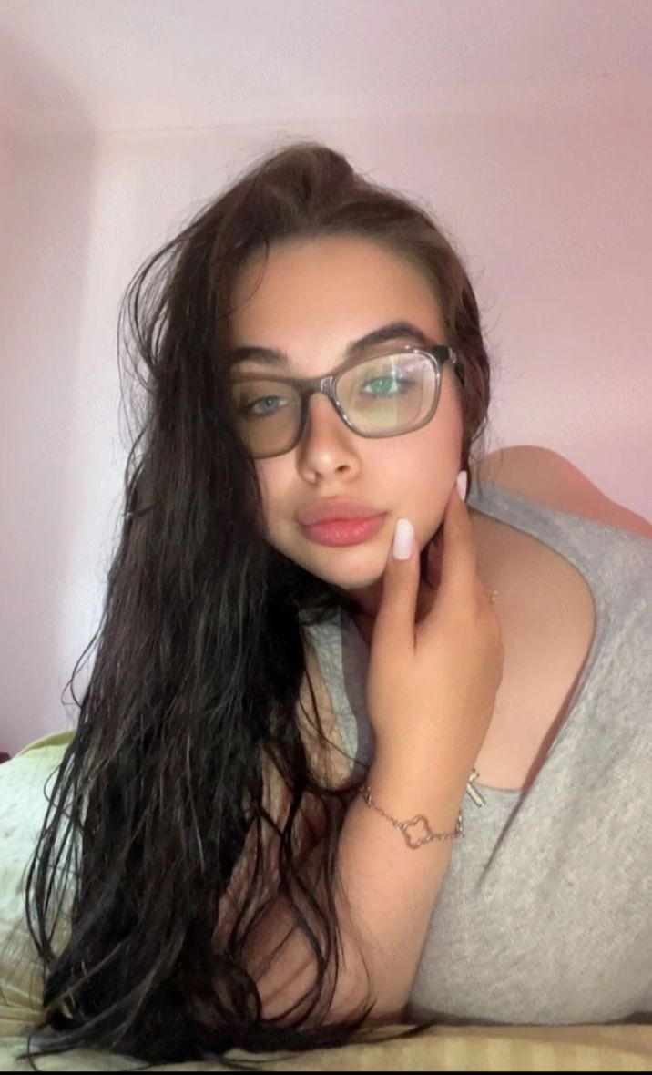 Escorta Sex - Transexuala bruneta focoasa ofer T O T A L stil PORNO vino sa ne distram stil nebun - Telefon: 0770534652 