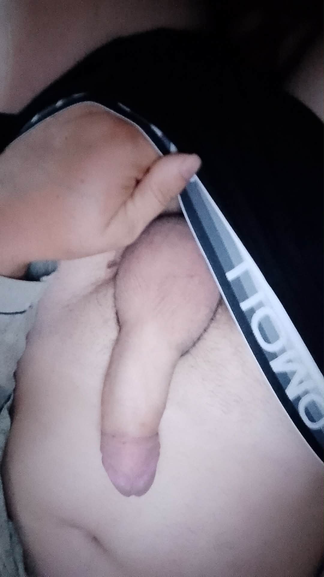 Galați - Escorta Sexy - Salutare tuturor
Sunt activ cine dore?te al?turi mine
Accept numai pasivi
Cu vârsta cuprins? 18-60 ani
A?tept un mesaj in privat nu am ma?in? ?i nici nu am loc eu sunt din Tudor Vladimirescu jude?ul Gala?i