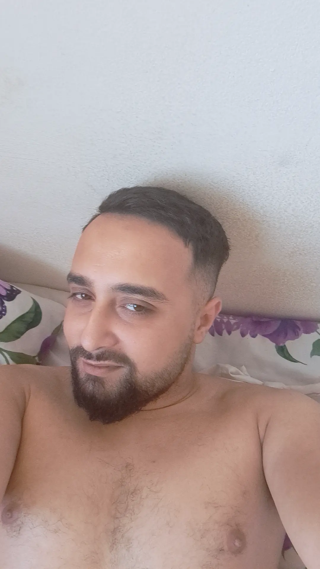 Bucuresti - Escorta Sexy - Escorta sexy si atenta la detalii te astept la mine domn serios sa-ti ofer cele mai bune servicii de companie, masaj de relaxare, body cu creme si uleiuri parfumate, esti un domn caruia ii place atmosfera atunci suna-ma, nu iti va parea rau.  Detalii la telefon. 