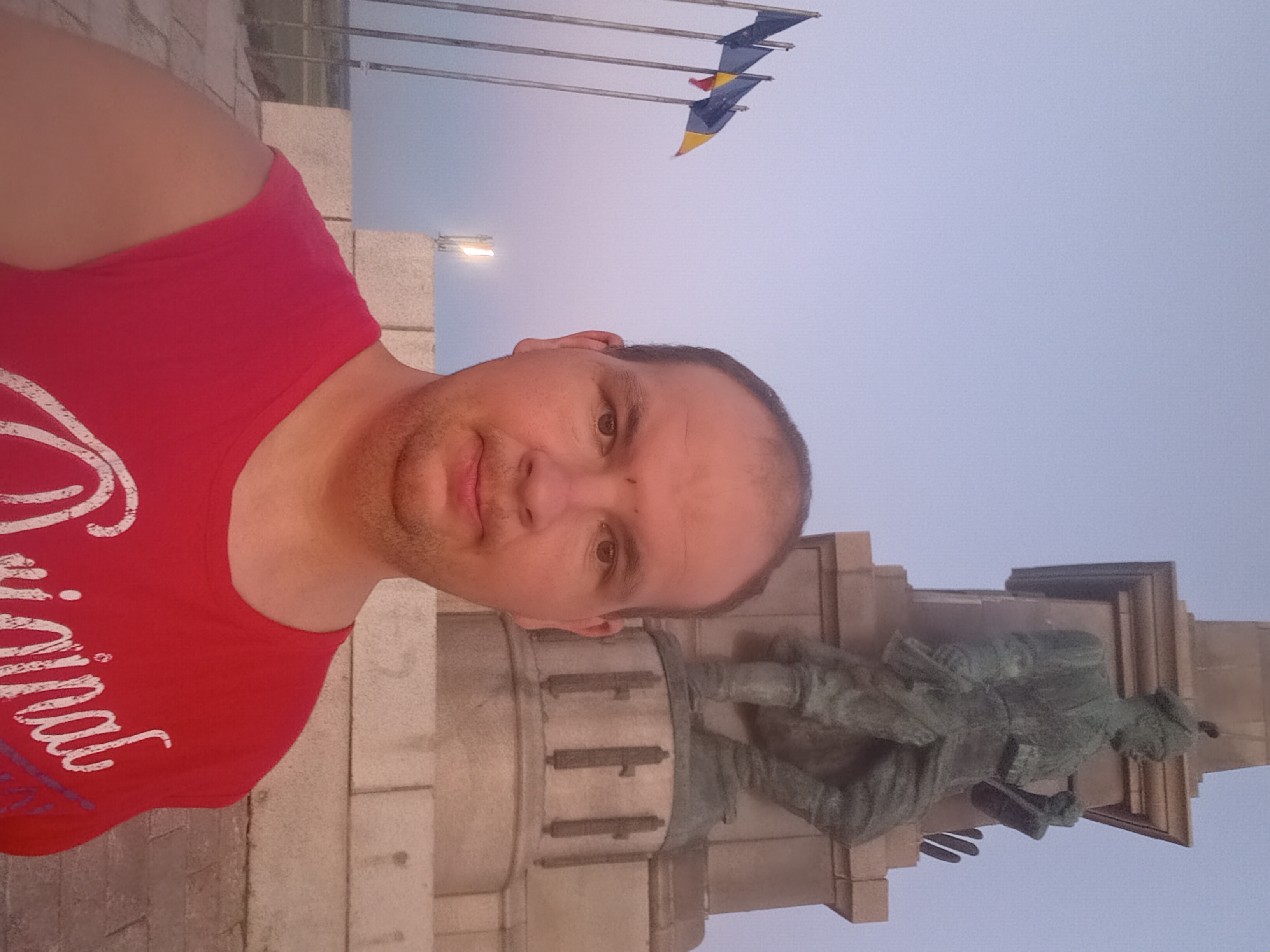 Bucuresti - Escorta Sexy - BUNA EU LUCREZ LA BA GLASS ROMÂNIA FABRICA DE STICLA 12 ORE SI VREAU SA NU MAI LUCREZ SA MA FAC FETITA SA MAI DATI LA PRODUS EU SUNT BAIAT PASIV IMI DORESC SA CUNOSC DOMNI SERIOSI CU LOCATIE SA MA FACA FETITA IMI PLACE SA MA TRAVESTESC IMI PLACE SA SUG SI SA MA FUT MULT CU BAIETI DOTA?I .  PENTRU MAI MULTE DETALII CONTACTA?I M?.  NU RASPUND LA NUMERE PRIVATE.  RSPUND LA TELEFON SI PE WATHAPP. 